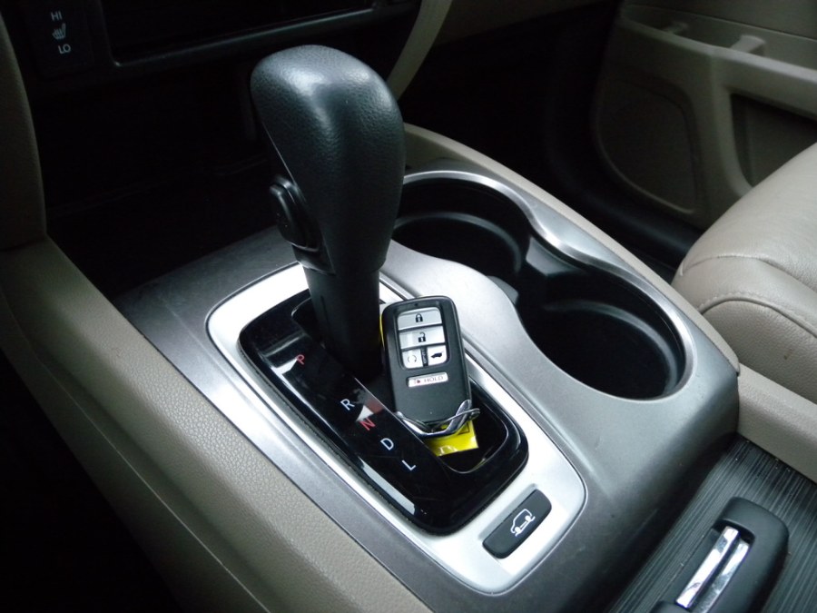 Used Honda Pilot EX-L w/Navigation AWD 2017 | Carsbuck Inc.. Brooklyn, New York Used Honda Pilot EX-L w/Navigation AWD 2017 | Carsbuck Inc.. Brooklyn, New York