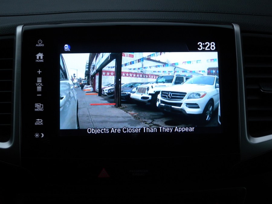 Used Honda Pilot EX-L w/Navigation AWD 2017 | Carsbuck Inc.. Brooklyn, New York Used Honda Pilot EX-L w/Navigation AWD 2017 | Carsbuck Inc.. Brooklyn, New York