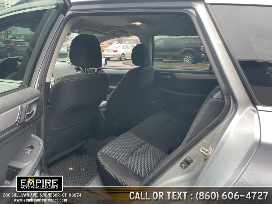 Used Subaru Outback 4dr Wgn 2.5i Premium PZEV 2016 | Empire Auto Wholesalers. S.Windsor, Connecticut Used Subaru Outback 4dr Wgn 2.5i Premium PZEV 2016 | Empire Auto Wholesalers. S.Windsor, Connecticut