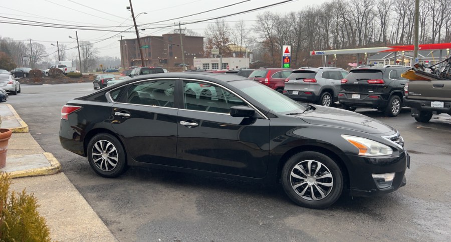 2014 Nissan Altima 2.5 S, available for sale in Waterbury, Connecticut | West End Automotive Center. Waterbury, Connecticut 2014 Nissan Altima 2.5 S, available for sale in Waterbury, Connecticut | West End Automotive Center. Waterbury, Connecticut