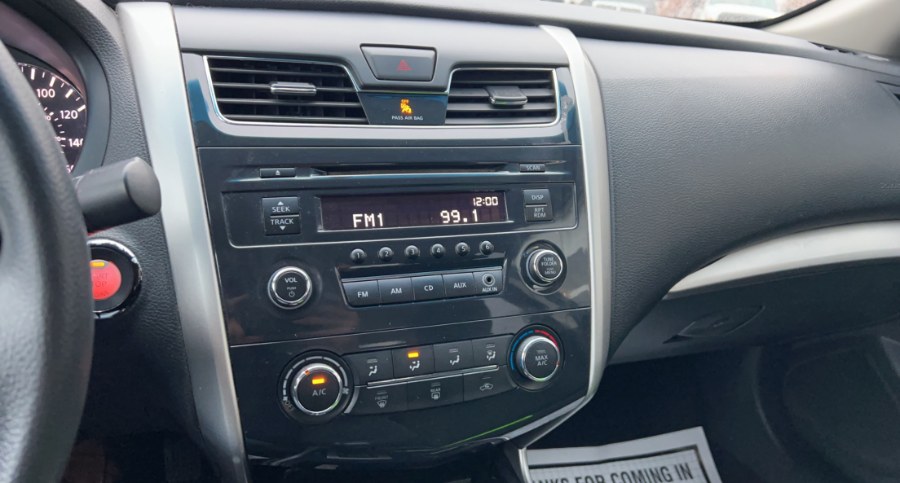 2014 Nissan Altima 2.5 S, available for sale in Waterbury, Connecticut | West End Automotive Center. Waterbury, Connecticut 2014 Nissan Altima 2.5 S, available for sale in Waterbury, Connecticut | West End Automotive Center. Waterbury, Connecticut