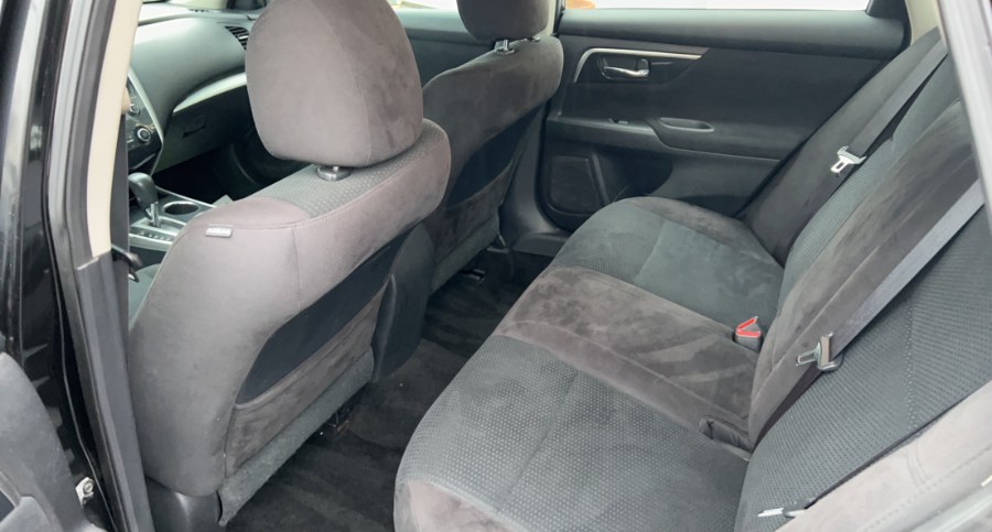 2014 Nissan Altima 2.5 S, available for sale in Waterbury, Connecticut | West End Automotive Center. Waterbury, Connecticut 2014 Nissan Altima 2.5 S, available for sale in Waterbury, Connecticut | West End Automotive Center. Waterbury, Connecticut