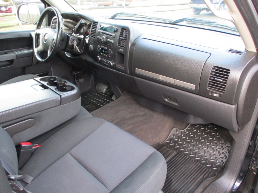 Used Chevrolet Silverado 1500 4WD Crew Cab 143.5" LT 2013 | Suffield Auto Sales. Suffield, Connecticut