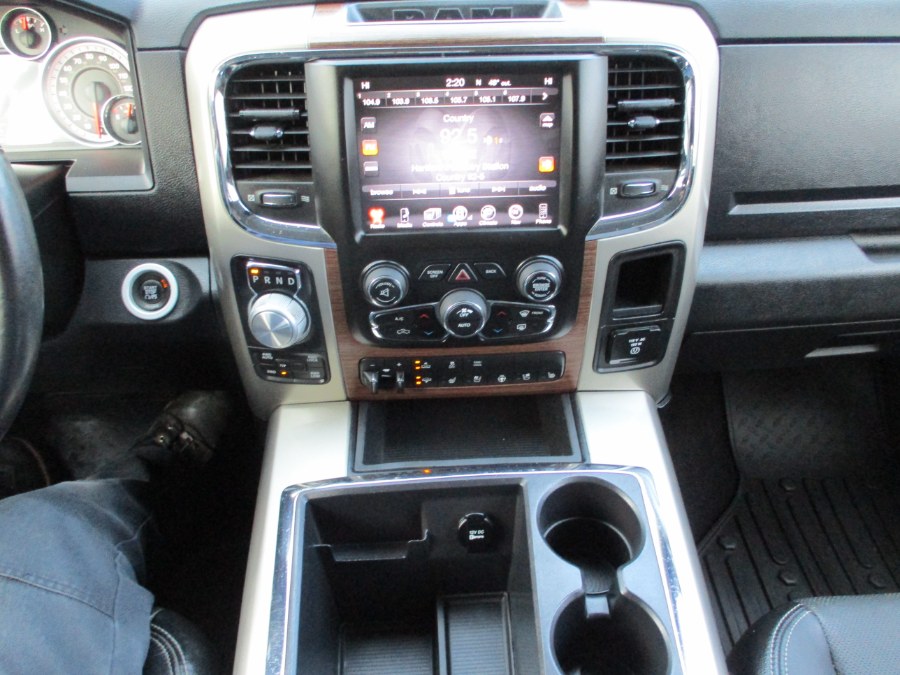 Used Ram 1500 4WD Crew Cab 140.5" Laramie 2014 | Suffield Auto Sales. Suffield, Connecticut