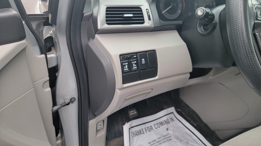2015 Honda Odyssey 5dr EX, available for sale in Milford, Connecticut | Adonai Auto Sales LLC. Milford, Connecticut 2015 Honda Odyssey 5dr EX, available for sale in Milford, Connecticut | Adonai Auto Sales LLC. Milford, Connecticut