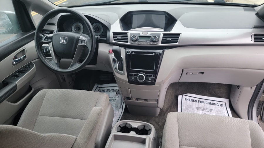 2015 Honda Odyssey 5dr EX, available for sale in Milford, Connecticut | Adonai Auto Sales LLC. Milford, Connecticut 2015 Honda Odyssey 5dr EX, available for sale in Milford, Connecticut | Adonai Auto Sales LLC. Milford, Connecticut