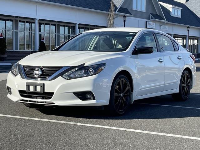 Used Nissan Altima 2.5 SR 2017 | Blasius Federal Road. Brookfield, Connecticut Used Nissan Altima 2.5 SR 2017 | Blasius Federal Road. Brookfield, Connecticut