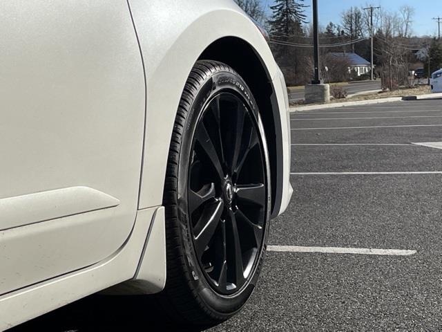 Used Nissan Altima 2.5 SR 2017 | Blasius Federal Road. Brookfield, Connecticut Used Nissan Altima 2.5 SR 2017 | Blasius Federal Road. Brookfield, Connecticut