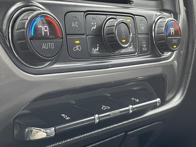 Used Chevrolet Silverado 1500 LT 2018 | Blasius Federal Road. Brookfield, Connecticut Used Chevrolet Silverado 1500 LT 2018 | Blasius Federal Road. Brookfield, Connecticut