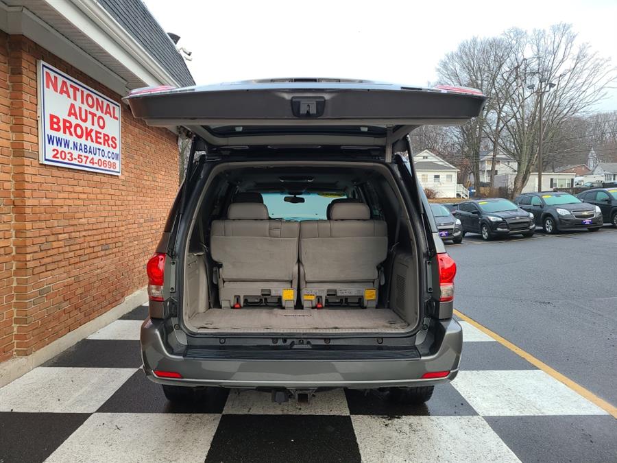 2006 Toyota Sequoia 4dr Limited 4WD, available for sale in Waterbury, Connecticut | National Auto Brokers, Inc.. Waterbury, Connecticut 2006 Toyota Sequoia 4dr Limited 4WD, available for sale in Waterbury, Connecticut | National Auto Brokers, Inc.. Waterbury, Connecticut