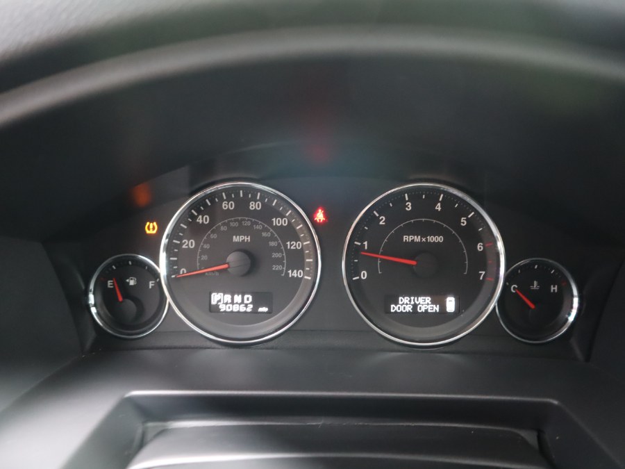 2008 Jeep Commander 4WD 4dr Sport, available for sale in Huntington Station, New York | My Auto Inc.. Huntington Station, New York 2008 Jeep Commander 4WD 4dr Sport, available for sale in Huntington Station, New York | My Auto Inc.. Huntington Station, New York