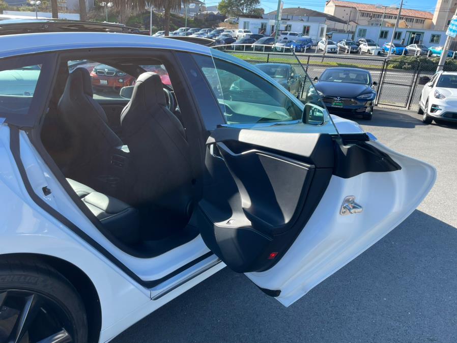 Used Tesla Model S P100D AWD 2018 | Green Light Auto Wholesale. Daly City, California Used Tesla Model S P100D AWD 2018 | Green Light Auto Wholesale. Daly City, California