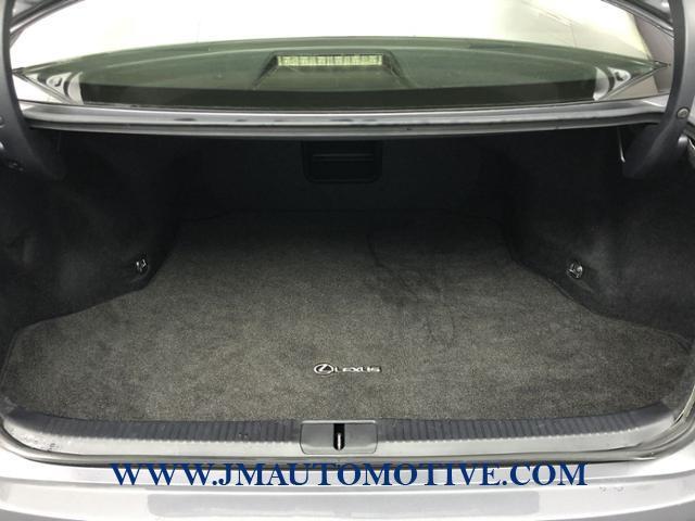 2013 Lexus Es 350 4dr Sdn, available for sale in Naugatuck, Connecticut | J&M Automotive Sls&Svc LLC. Naugatuck, Connecticut 2013 Lexus Es 350 4dr Sdn, available for sale in Naugatuck, Connecticut | J&M Automotive Sls&Svc LLC. Naugatuck, Connecticut