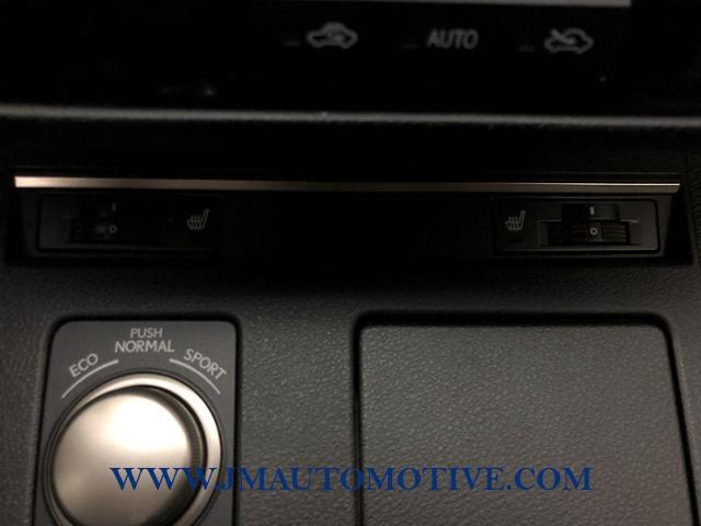 2013 Lexus Es 350 4dr Sdn, available for sale in Naugatuck, Connecticut | J&M Automotive Sls&Svc LLC. Naugatuck, Connecticut 2013 Lexus Es 350 4dr Sdn, available for sale in Naugatuck, Connecticut | J&M Automotive Sls&Svc LLC. Naugatuck, Connecticut