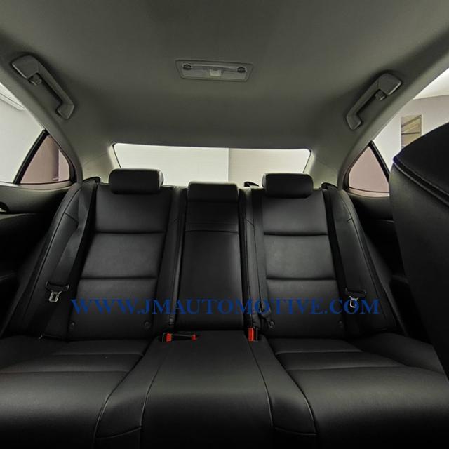2013 Lexus Es 350 4dr Sdn, available for sale in Naugatuck, Connecticut | J&M Automotive Sls&Svc LLC. Naugatuck, Connecticut 2013 Lexus Es 350 4dr Sdn, available for sale in Naugatuck, Connecticut | J&M Automotive Sls&Svc LLC. Naugatuck, Connecticut