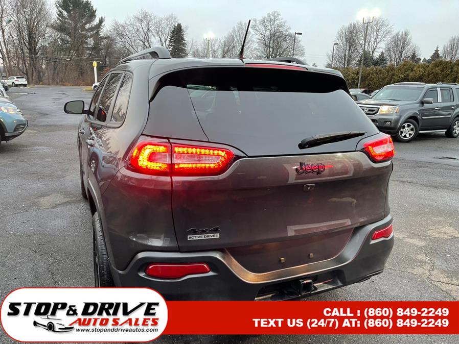 Used Jeep Cherokee 4WD 4dr Latitude 2014 | Stop & Drive Auto Sales. East Windsor, Connecticut