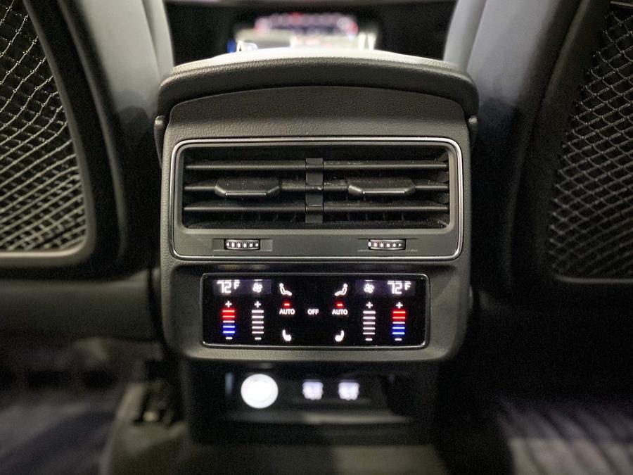 Used Audi Q8 Prestige 55 TFSI quattro 2019 | Luxury Motor Club. Franklin Square, New York Used Audi Q8 Prestige 55 TFSI quattro 2019 | Luxury Motor Club. Franklin Square, New York