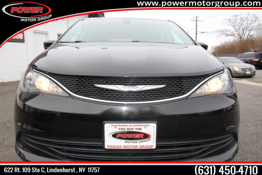 Used Chrysler Pacifica Touring FWD 2017 | Power Motor Group. Lindenhurst, New York Used Chrysler Pacifica Touring FWD 2017 | Power Motor Group. Lindenhurst, New York