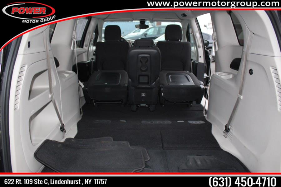 Used Chrysler Pacifica Touring FWD 2017 | Power Motor Group. Lindenhurst, New York Used Chrysler Pacifica Touring FWD 2017 | Power Motor Group. Lindenhurst, New York