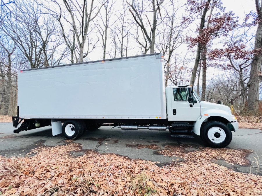 2017 International 4300 26 FEET DRY BOX + CUMMINS ENG +LIFT GATE + NO CDL, available for sale in South Amboy, New Jersey | NJ Truck Spot. South Amboy, New Jersey 2017 International 4300 26 FEET DRY BOX + CUMMINS ENG +LIFT GATE + NO CDL, available for sale in South Amboy, New Jersey | NJ Truck Spot. South Amboy, New Jersey