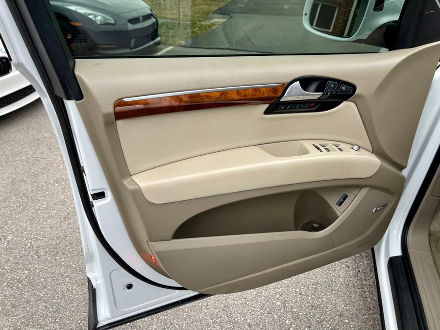Used Audi Q7 quattro 4dr 3.0T Premium Plus 2014 | Mike And Tony Auto Sales, Inc. South Windsor, Connecticut Used Audi Q7 quattro 4dr 3.0T Premium Plus 2014 | Mike And Tony Auto Sales, Inc. South Windsor, Connecticut