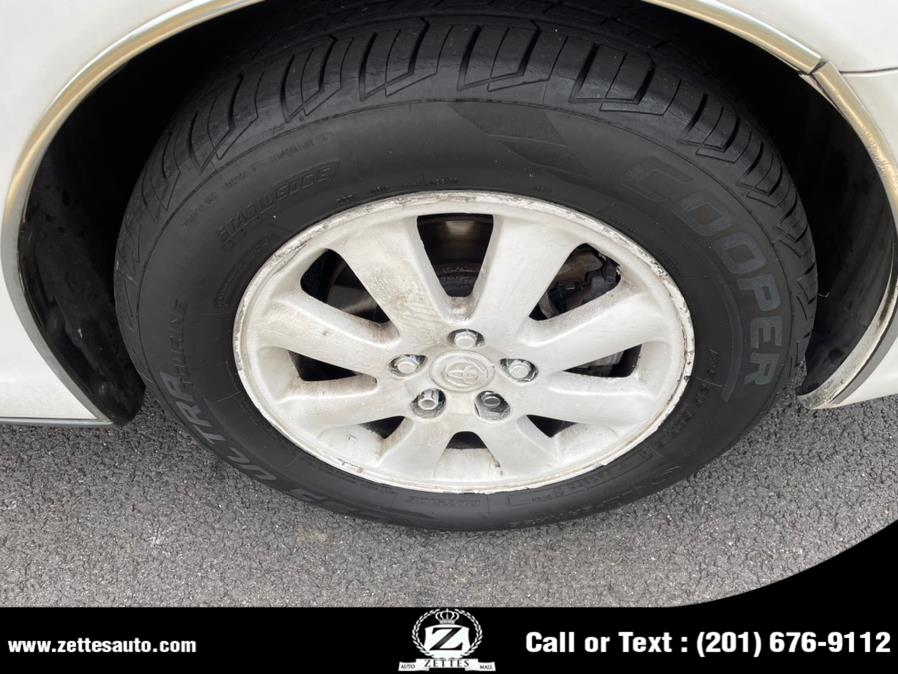 2002 Toyota Camry 4dr Sdn LE V6 Auto, available for sale in Jersey City, New Jersey | Zettes Auto Mall. Jersey City, New Jersey 2002 Toyota Camry 4dr Sdn LE V6 Auto, available for sale in Jersey City, New Jersey | Zettes Auto Mall. Jersey City, New Jersey