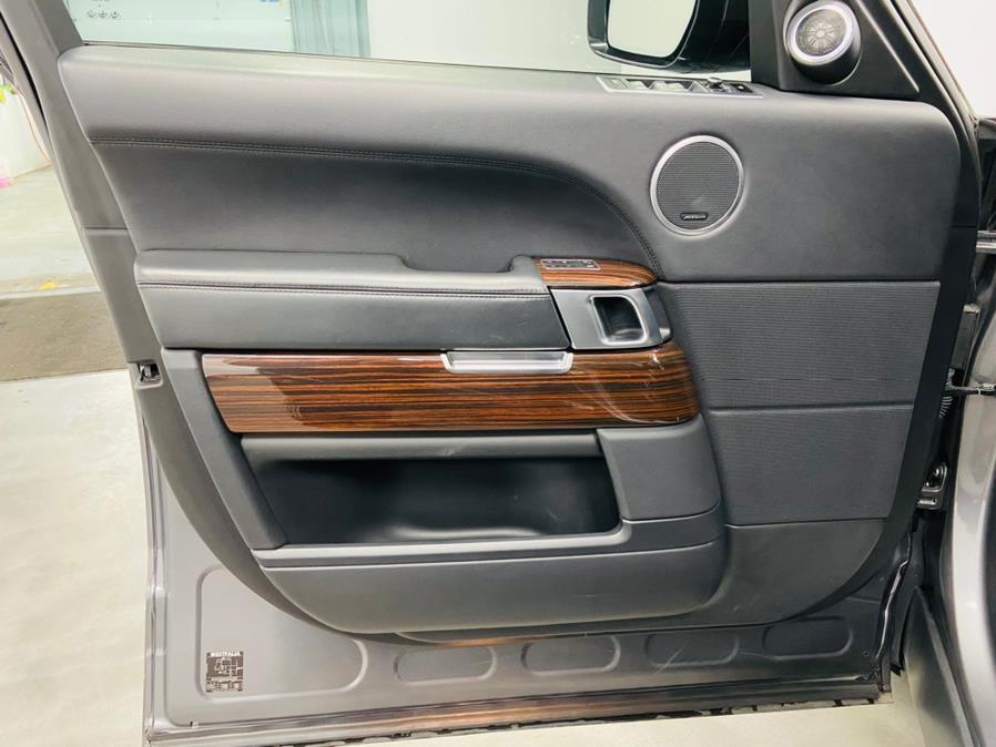 2015 Land Rover Range Rover 4WD 4dr HSE, available for sale in Linden, New Jersey | East Coast Auto Group. Linden, New Jersey 2015 Land Rover Range Rover 4WD 4dr HSE, available for sale in Linden, New Jersey | East Coast Auto Group. Linden, New Jersey