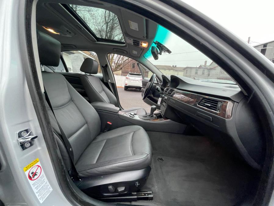 Used BMW 3 Series 4dr Sdn 328xi AWD 2007 | Auto Match LLC. Waterbury, Connecticut Used BMW 3 Series 4dr Sdn 328xi AWD 2007 | Auto Match LLC. Waterbury, Connecticut