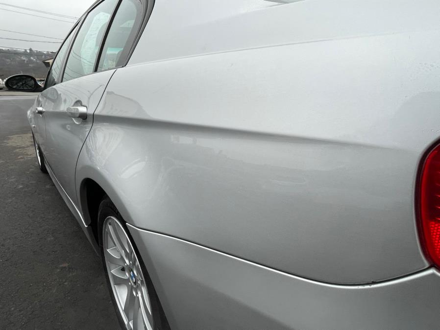 Used BMW 3 Series 4dr Sdn 328xi AWD 2007 | Auto Match LLC. Waterbury, Connecticut Used BMW 3 Series 4dr Sdn 328xi AWD 2007 | Auto Match LLC. Waterbury, Connecticut