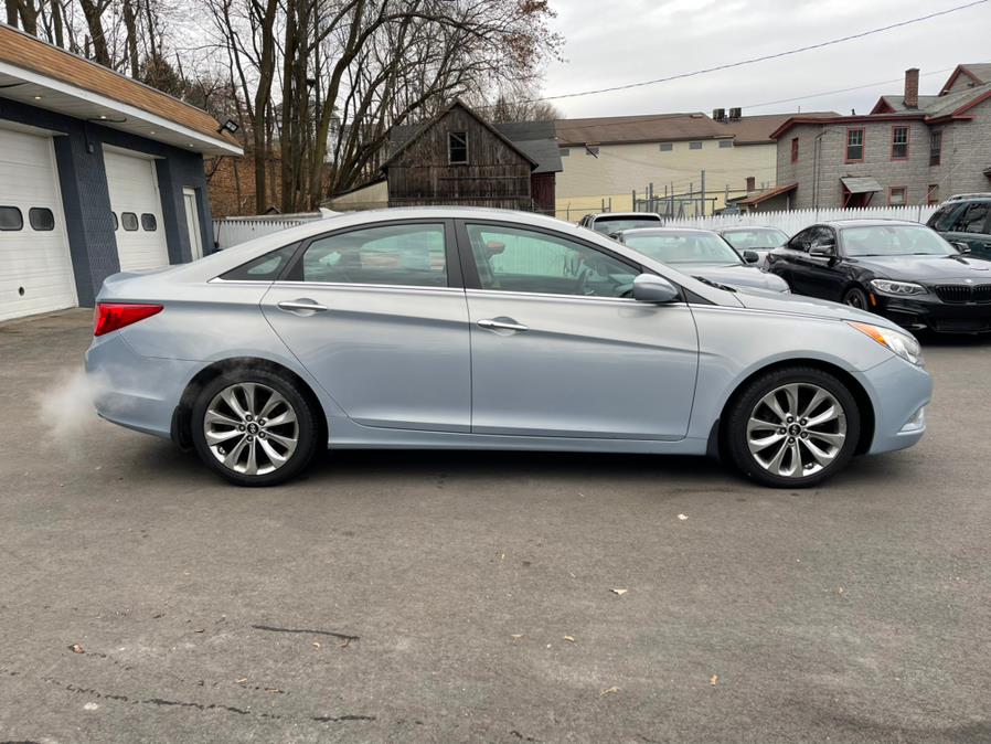 Used Hyundai Sonata 4dr Sdn 2.4L Auto Ltd PZEV *Ltd Avail* 2011 | Auto Match LLC. Waterbury, Connecticut Used Hyundai Sonata 4dr Sdn 2.4L Auto Ltd PZEV *Ltd Avail* 2011 | Auto Match LLC. Waterbury, Connecticut