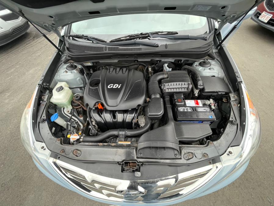 Used Hyundai Sonata 4dr Sdn 2.4L Auto Ltd PZEV *Ltd Avail* 2011 | Auto Match LLC. Waterbury, Connecticut Used Hyundai Sonata 4dr Sdn 2.4L Auto Ltd PZEV *Ltd Avail* 2011 | Auto Match LLC. Waterbury, Connecticut