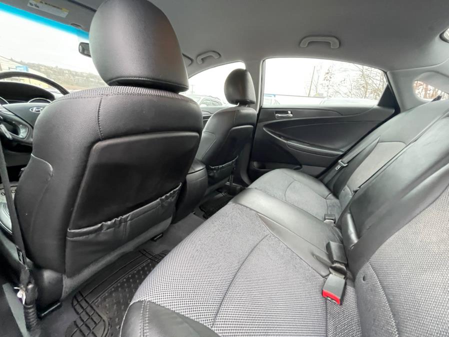 Used Hyundai Sonata 4dr Sdn 2.4L Auto Ltd PZEV *Ltd Avail* 2011 | Auto Match LLC. Waterbury, Connecticut Used Hyundai Sonata 4dr Sdn 2.4L Auto Ltd PZEV *Ltd Avail* 2011 | Auto Match LLC. Waterbury, Connecticut