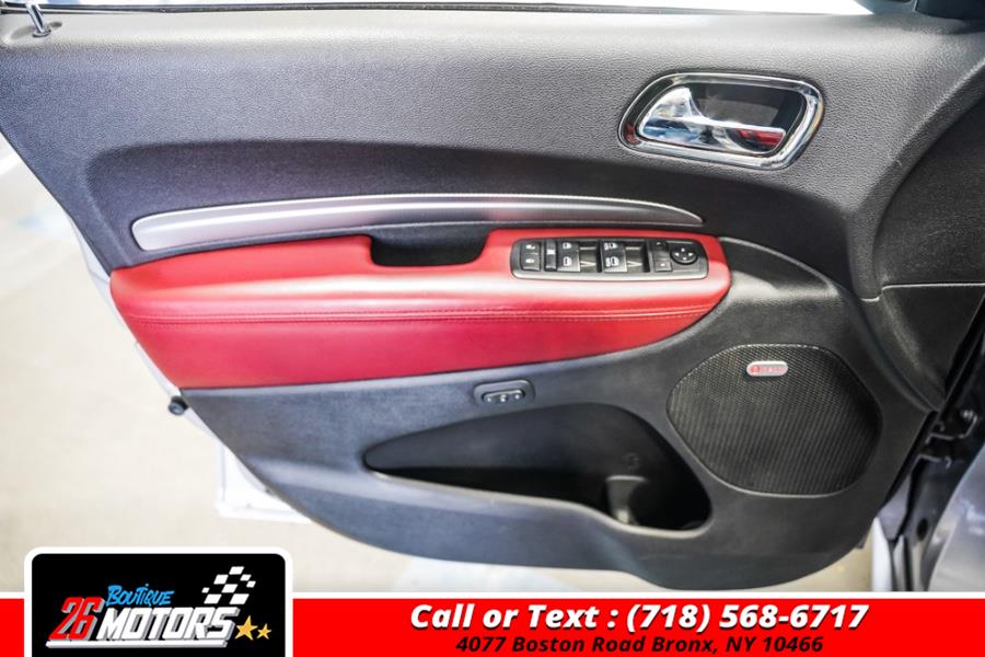 Used Dodge Durango R/T AWD 2018 | 26 Motors Boutique. Bronx, New York Used Dodge Durango R/T AWD 2018 | 26 Motors Boutique. Bronx, New York