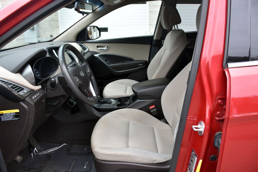 Used Hyundai Santa Fe SE 3.3L Auto AWD 2017 | Highline Car Connection. Waterbury, Connecticut Used Hyundai Santa Fe SE 3.3L Auto AWD 2017 | Highline Car Connection. Waterbury, Connecticut