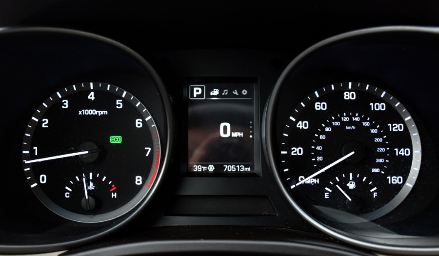 Used Hyundai Santa Fe SE 3.3L Auto AWD 2017 | Highline Car Connection. Waterbury, Connecticut Used Hyundai Santa Fe SE 3.3L Auto AWD 2017 | Highline Car Connection. Waterbury, Connecticut