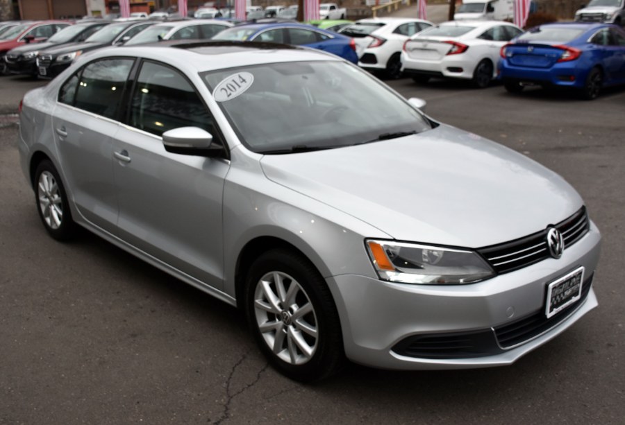 Used Volkswagen Jetta Sedan 4dr Man SE w/Connectivity/Sunroof PZEV 2014 | Highline Car Connection. Waterbury, Connecticut Used Volkswagen Jetta Sedan 4dr Man SE w/Connectivity/Sunroof PZEV 2014 | Highline Car Connection. Waterbury, Connecticut