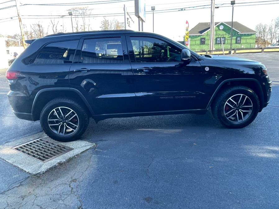 Used Jeep Grand Cherokee Trailhawk 4x4 2020 | Chip's Auto Sales Inc. Milford, Connecticut Used Jeep Grand Cherokee Trailhawk 4x4 2020 | Chip's Auto Sales Inc. Milford, Connecticut