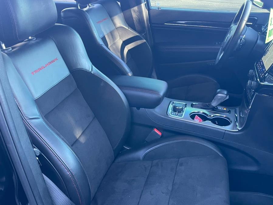 Used Jeep Grand Cherokee Trailhawk 4x4 2020 | Chip's Auto Sales Inc. Milford, Connecticut Used Jeep Grand Cherokee Trailhawk 4x4 2020 | Chip's Auto Sales Inc. Milford, Connecticut