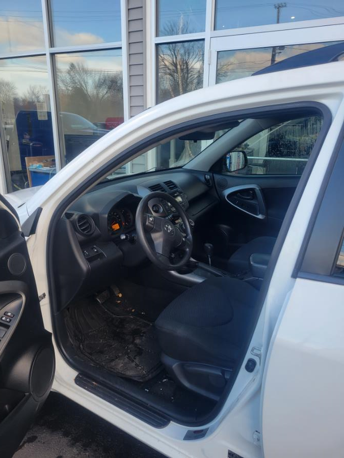 Used Toyota RAV4 4WD 4dr V6 5-Spd AT Sport (Natl) 2010 | Chris's Auto Clinic. Plainville, Connecticut Used Toyota RAV4 4WD 4dr V6 5-Spd AT Sport (Natl) 2010 | Chris's Auto Clinic. Plainville, Connecticut
