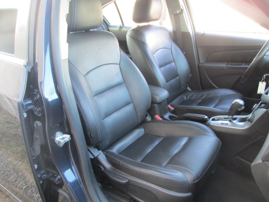 2015 Chevrolet Cruze 4dr Sdn Auto 2LT, available for sale in Levittown, Pennsylvania | Levittown Auto. Levittown, Pennsylvania 2015 Chevrolet Cruze 4dr Sdn Auto 2LT, available for sale in Levittown, Pennsylvania | Levittown Auto. Levittown, Pennsylvania