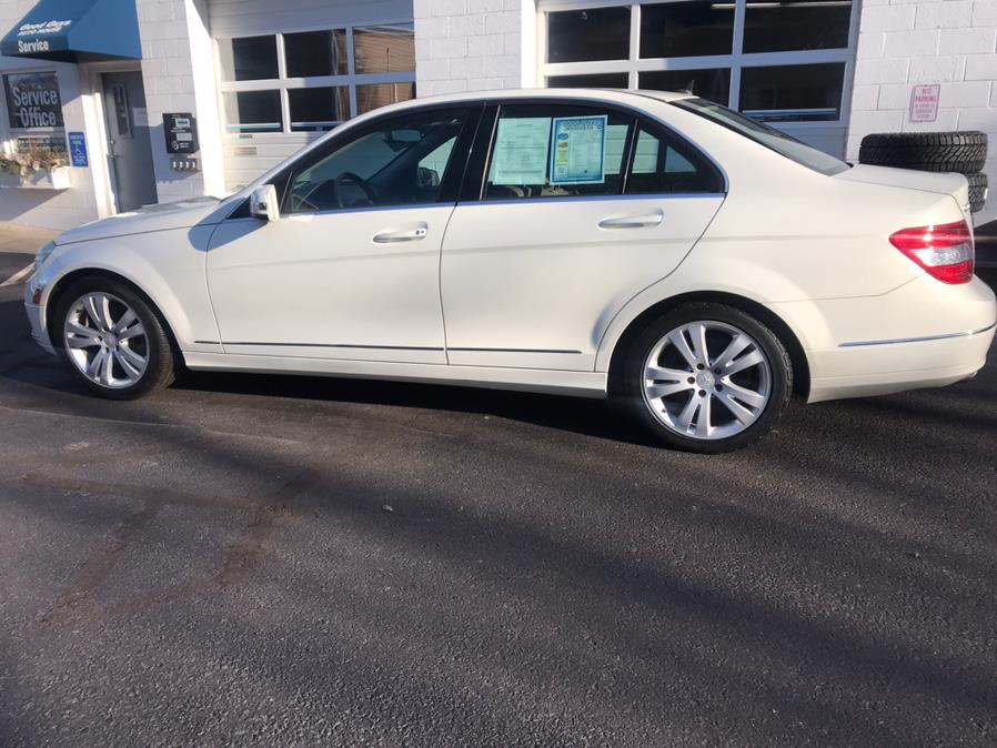 Used Mercedes-Benz C-Class C 300 Luxury 2010 | Good Guys Auto House. Southington, Connecticut Used Mercedes-Benz C-Class C 300 Luxury 2010 | Good Guys Auto House. Southington, Connecticut