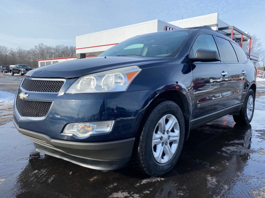 Used Chevrolet Traverse FWD 4dr LS 2009 | Marsh Auto Sales LLC. Ortonville, Michigan Used Chevrolet Traverse FWD 4dr LS 2009 | Marsh Auto Sales LLC. Ortonville, Michigan