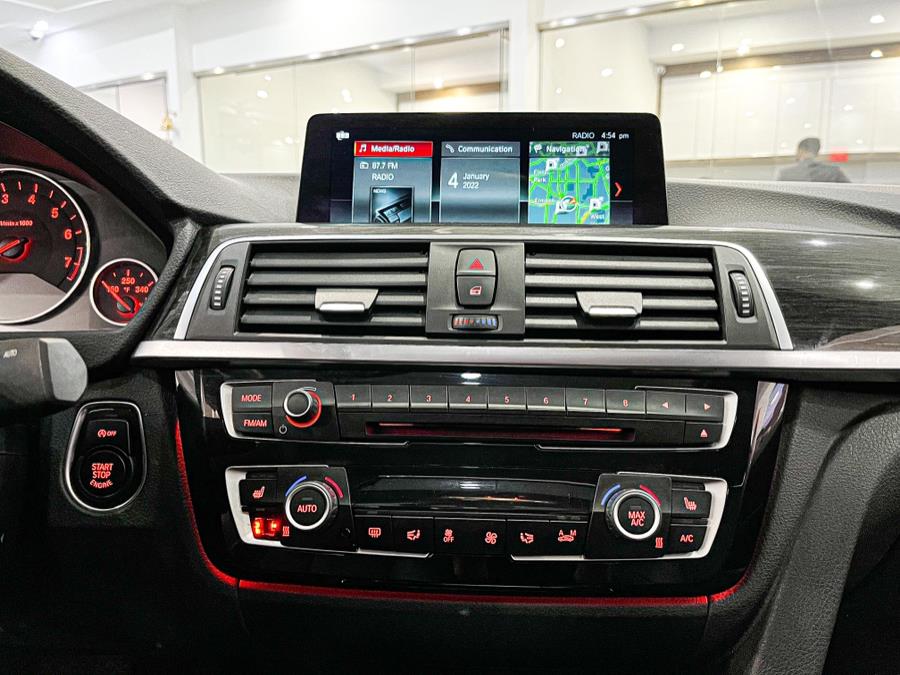 2018 BMW 3 Series 320i xDrive Sedan, available for sale in Franklin Square, New York | Luxury Motor Club. Franklin Square, New York 2018 BMW 3 Series 320i xDrive Sedan, available for sale in Franklin Square, New York | Luxury Motor Club. Franklin Square, New York