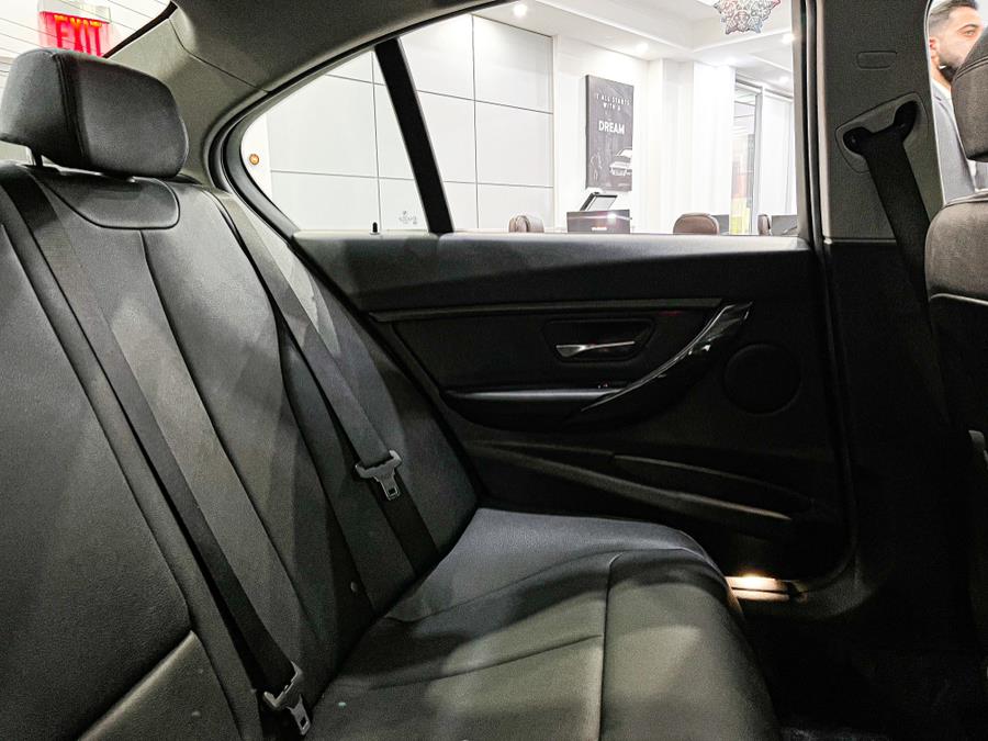 2018 BMW 3 Series 320i xDrive Sedan, available for sale in Franklin Square, New York | Luxury Motor Club. Franklin Square, New York 2018 BMW 3 Series 320i xDrive Sedan, available for sale in Franklin Square, New York | Luxury Motor Club. Franklin Square, New York