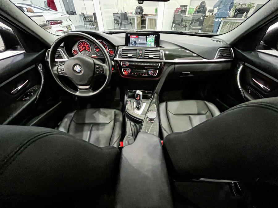 2018 BMW 3 Series 320i xDrive Sedan, available for sale in Franklin Square, New York | Luxury Motor Club. Franklin Square, New York 2018 BMW 3 Series 320i xDrive Sedan, available for sale in Franklin Square, New York | Luxury Motor Club. Franklin Square, New York