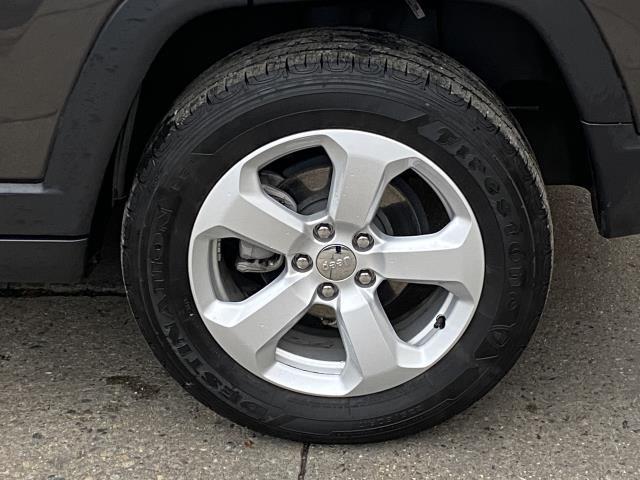 Used Jeep Compass Latitude 2020 | Eastchester Motor Cars. Bronx, New York Used Jeep Compass Latitude 2020 | Eastchester Motor Cars. Bronx, New York