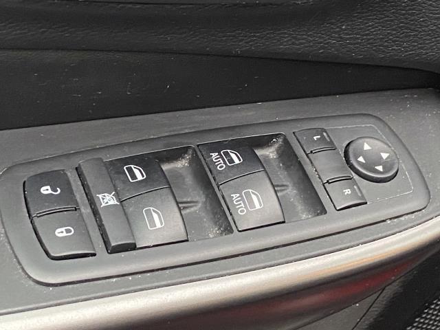 Used Jeep Cherokee Latitude Plus 2019 | Eastchester Motor Cars. Bronx, New York Used Jeep Cherokee Latitude Plus 2019 | Eastchester Motor Cars. Bronx, New York