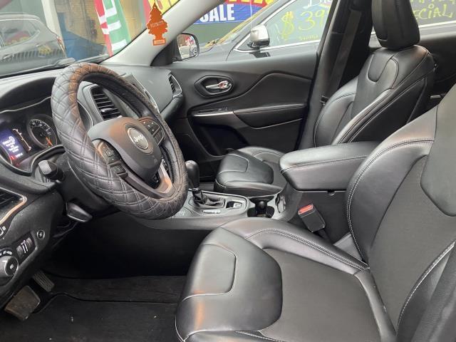 Used Jeep Cherokee Latitude Plus 2019 | Eastchester Motor Cars. Bronx, New York Used Jeep Cherokee Latitude Plus 2019 | Eastchester Motor Cars. Bronx, New York