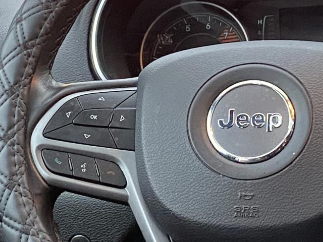 Used Jeep Cherokee Latitude Plus 2019 | Eastchester Motor Cars. Bronx, New York Used Jeep Cherokee Latitude Plus 2019 | Eastchester Motor Cars. Bronx, New York