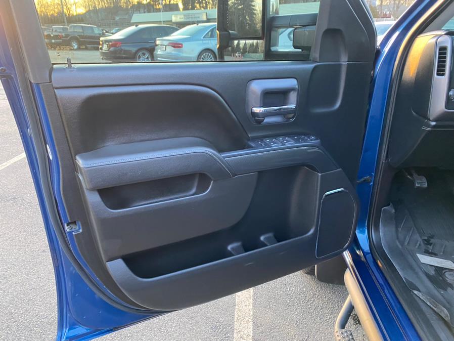 Used GMC Sierra 1500 4WD Double Cab 143.5" SLE 2015 | Tru Auto Mall. Berlin, Connecticut Used GMC Sierra 1500 4WD Double Cab 143.5" SLE 2015 | Tru Auto Mall. Berlin, Connecticut